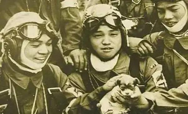 周勵《穿越煉獄:跳島戰役探險錄(二)》-字遊文化