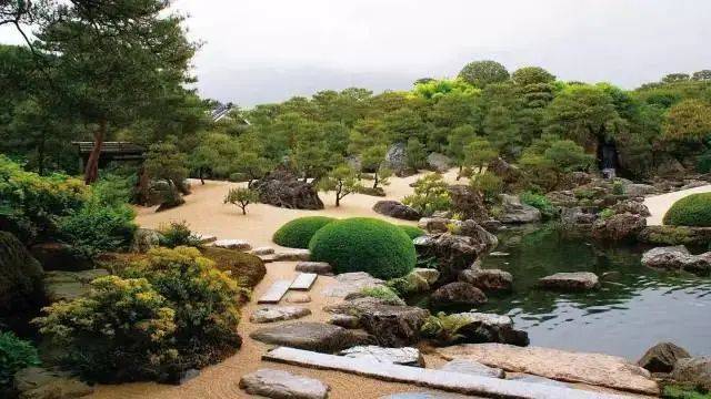 日本最美庭园:足立美术馆-字遊文化
