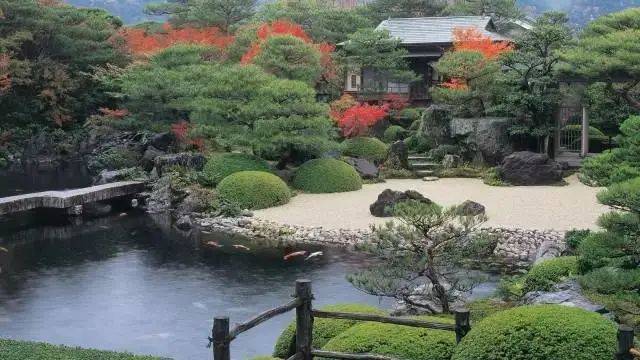 日本最美庭园:足立美术馆-字遊文化