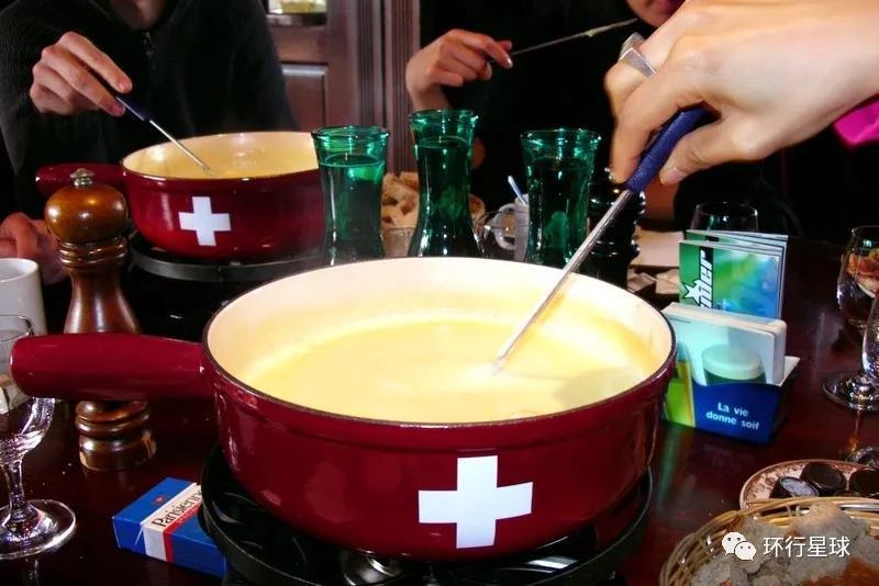 瑞士巨型奶酪究竟有多好吃?-字遊文化