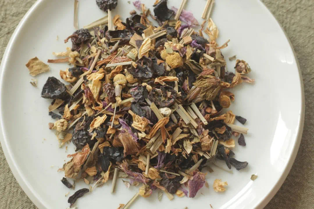 茉莉花茶裏到底有沒有茉莉花?-字遊文化
