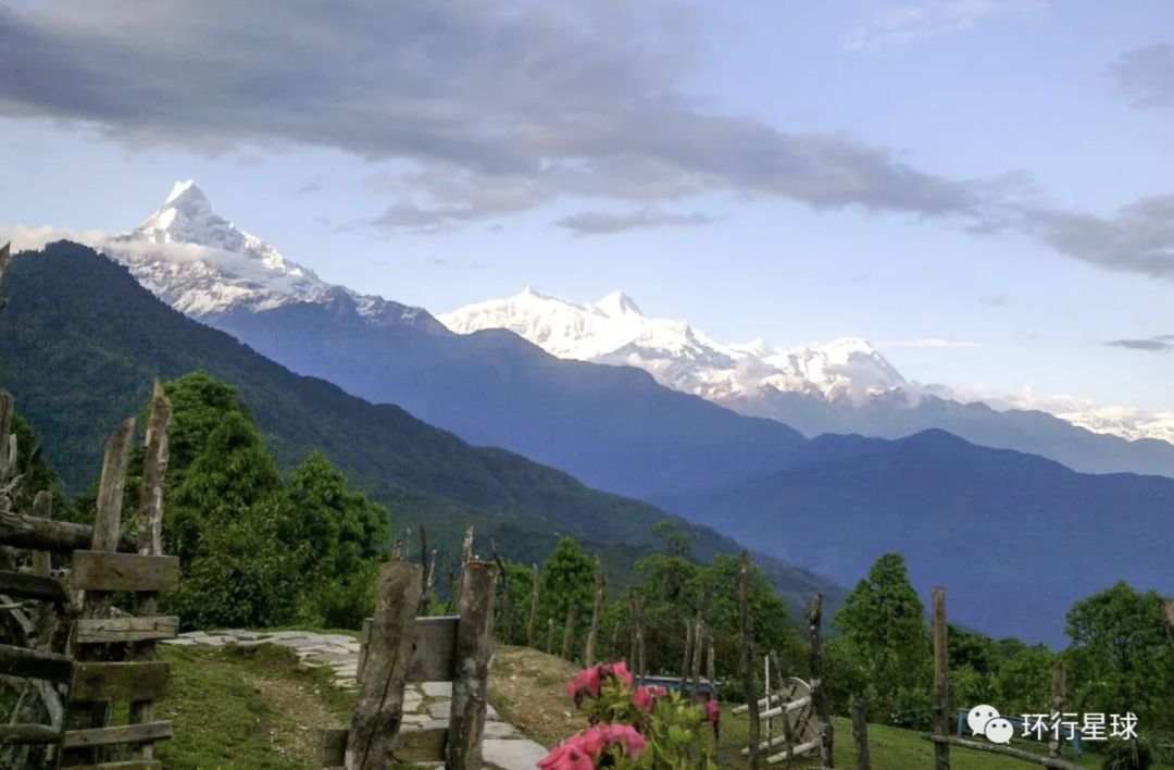 爲什麽有這麽多人痴迷于去尼泊爾爬山？-字遊文化