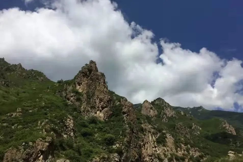 壓孫悟空的那座五指山,在哪?-字遊文化